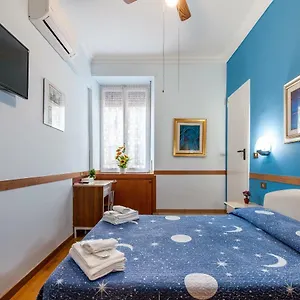 Alessandro A San Pietro Bed Maison d'hôtes