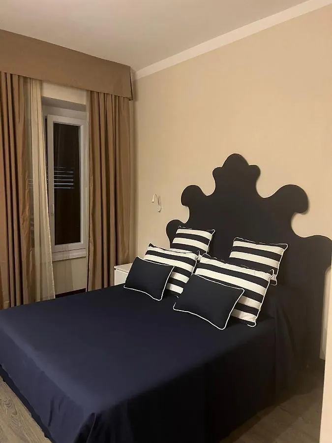 Relais Piazza Del Popolo Bed & Breakfast Rome
